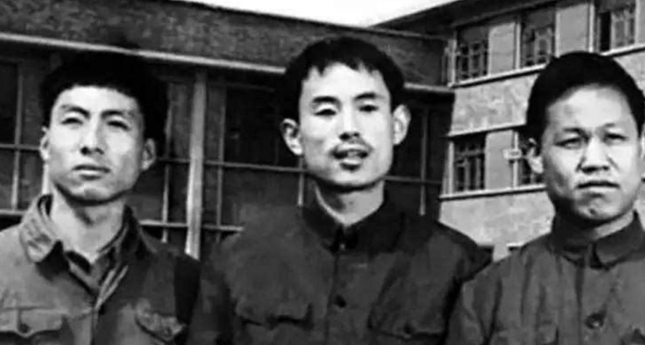 原创还记得反潮流小英雄黄帅吗事后20年没敢做与文字相关的工作