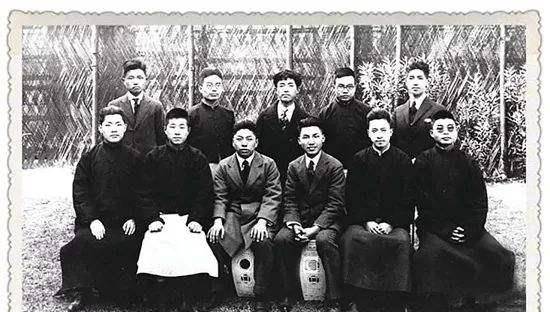 1950年浙江老汉挖开儿子坟墓取物鉴定结果20件国家一级文物