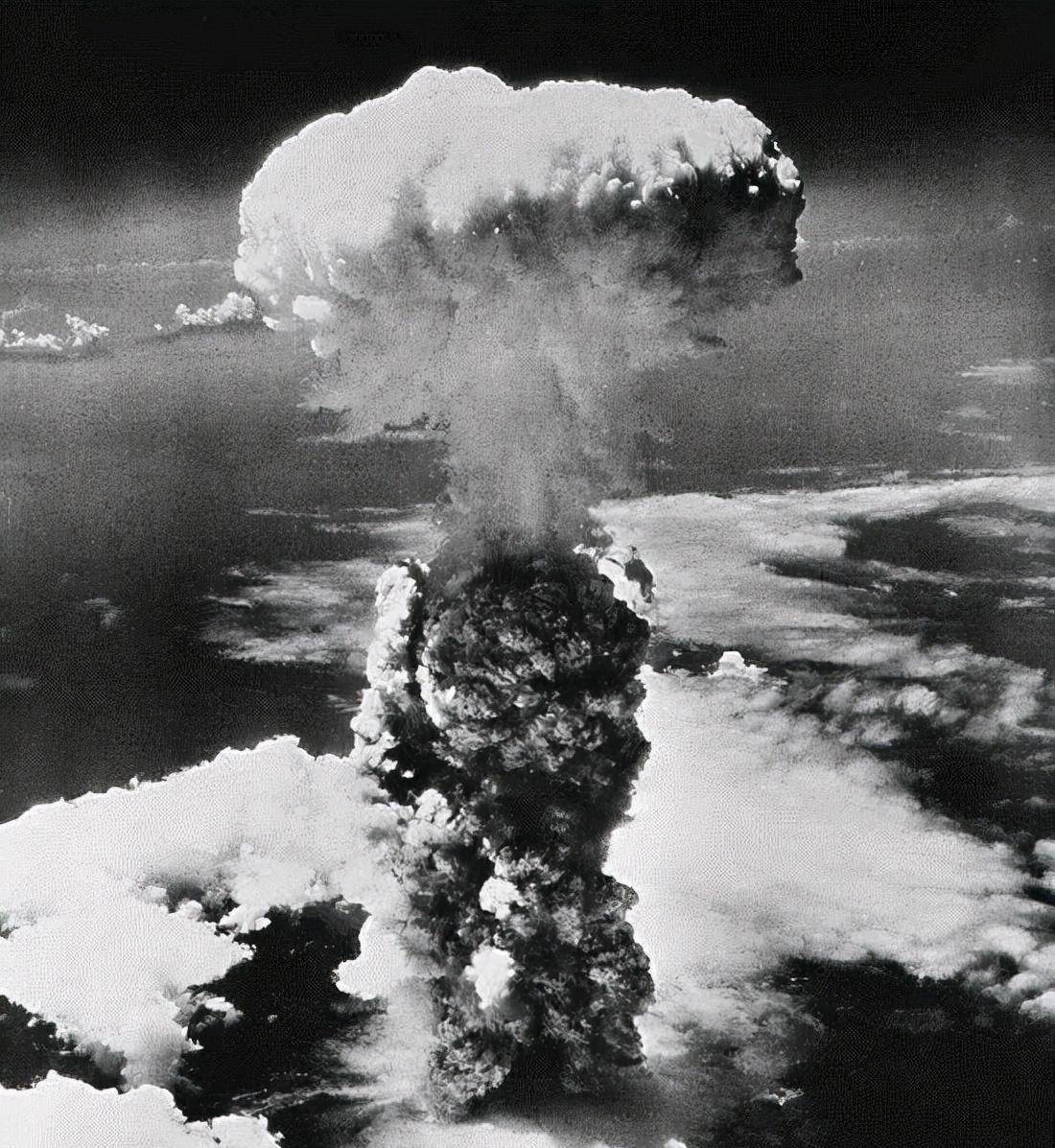 原创1959年美国核打击计划曝光870枚核弹瞄准中国117城丧心病狂