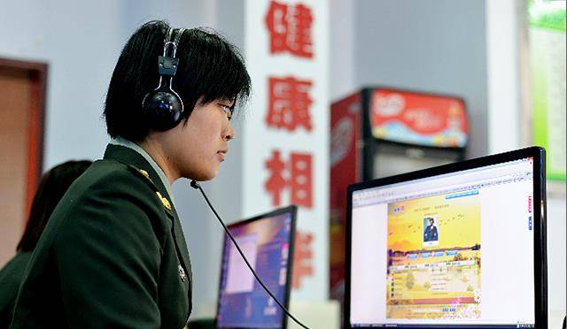 焦裕禄孙女,大学毕业后参军,入伍四年后担任排长_焦力_焦保钢_爷爷