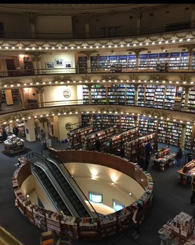 原创42张图看世界梦露裸死在床上韩国教授用大便挣钱