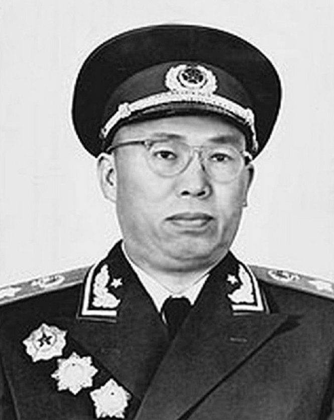 原创民国第一悍匪刘黑七抢72个女人做压寨夫人死后尸体被拉出游街