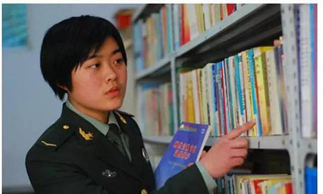 焦裕禄孙女,大学毕业后参军,入伍四年后担任排长_焦力_焦保钢_爷爷