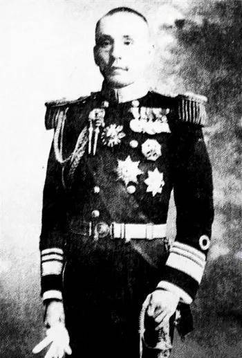 年)16,第十六任陆海军大元帅——张作霖(1927年-1928年)1928年6月4日