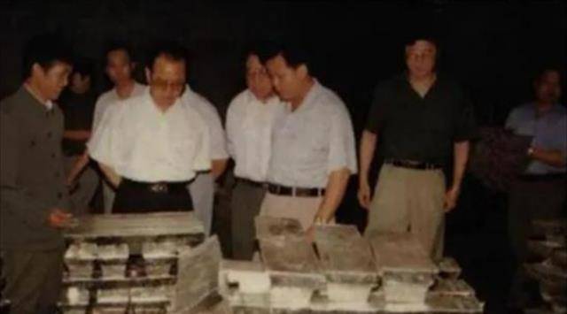 原创广西矿王越狱后成云南首富减刑16年牵出16人监狱腐败窝案