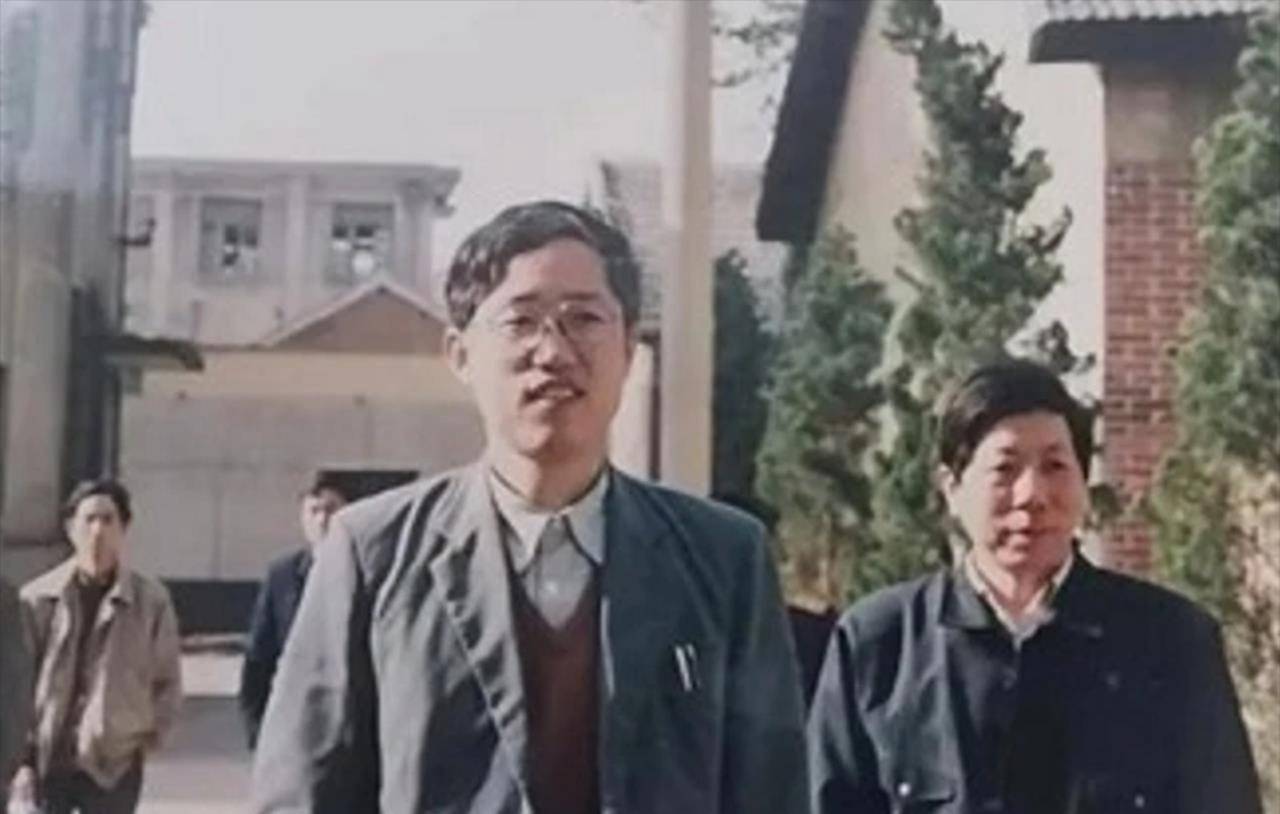 原创李大钊后人今何在孙子正厅级曾获七一勋章为人处世十分低调