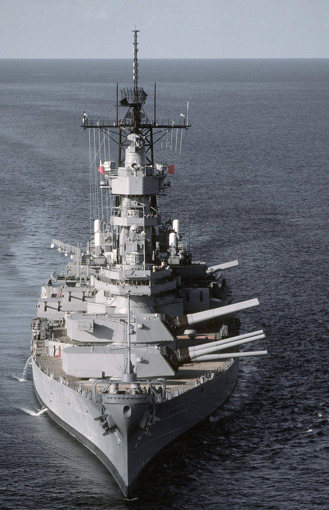 原创共和国的惊人之举攻击美军密苏里号战列舰
