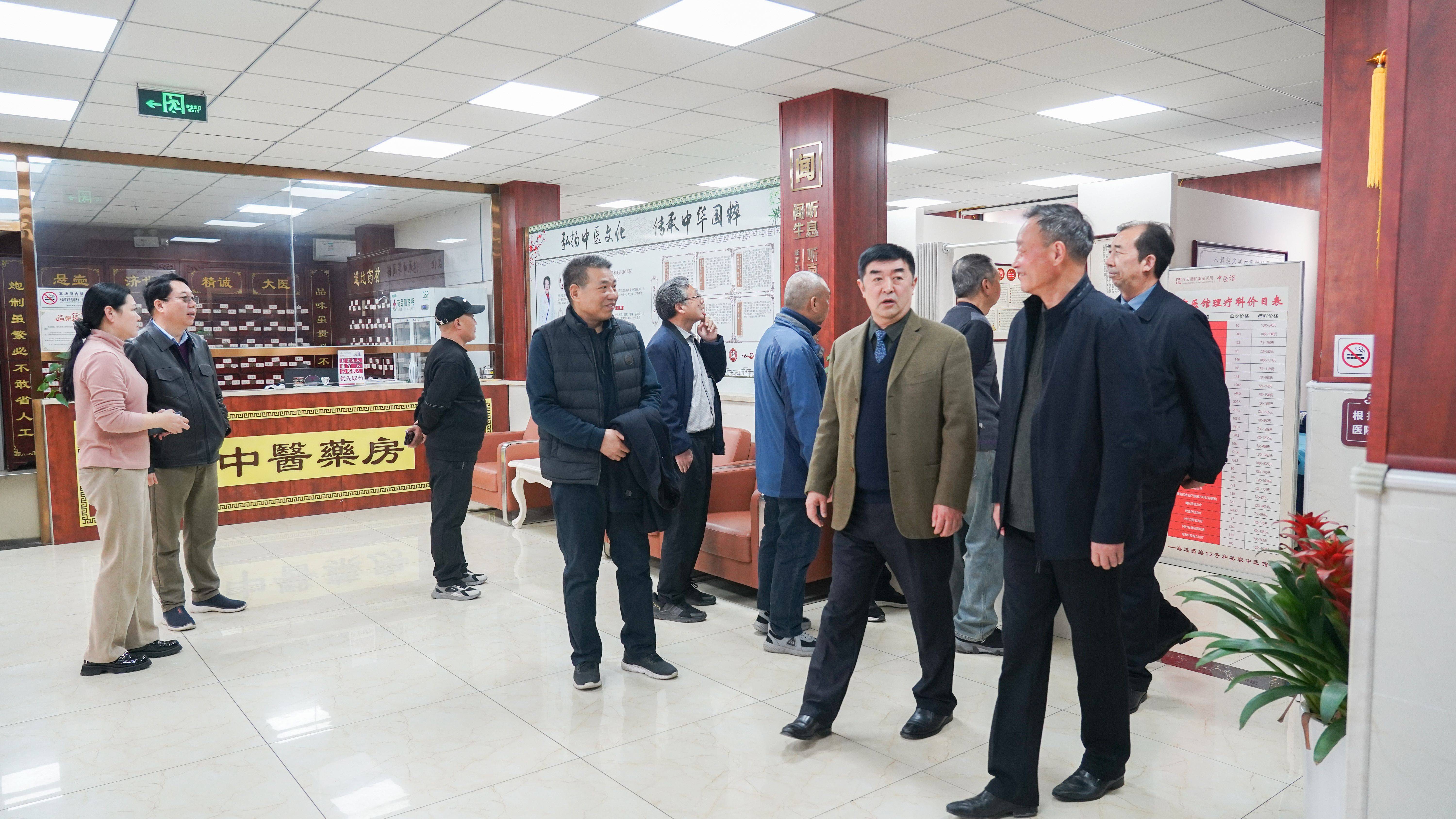 连云港市海州区老科协促进民营医院规范运营