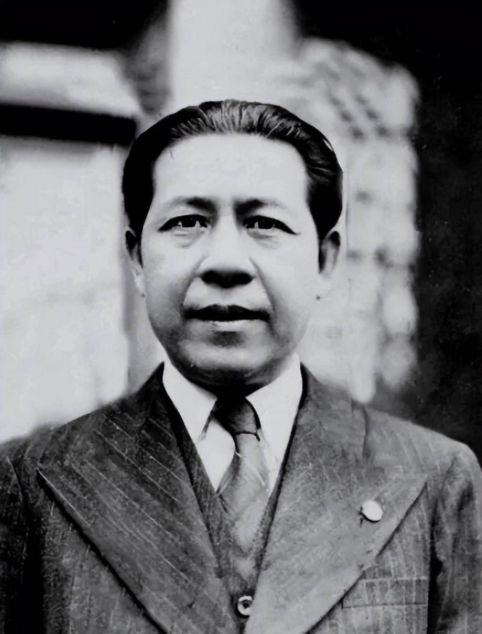 的人,就是自己的丈夫,等到把妻子接回家以后,李时雨这才松了一口气,并