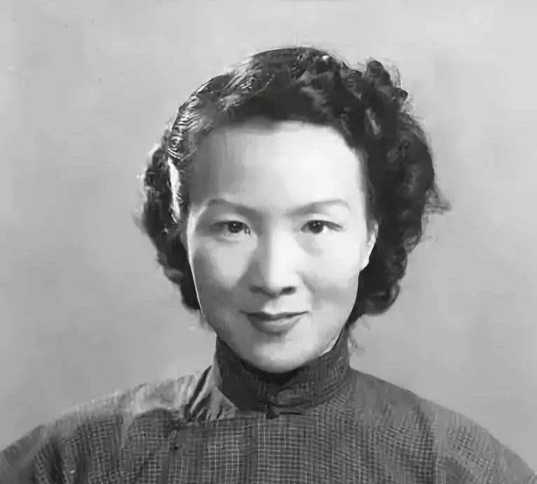 丈夫殉职女儿病逝人生几多风雨她80岁不认老创办学界讲坛