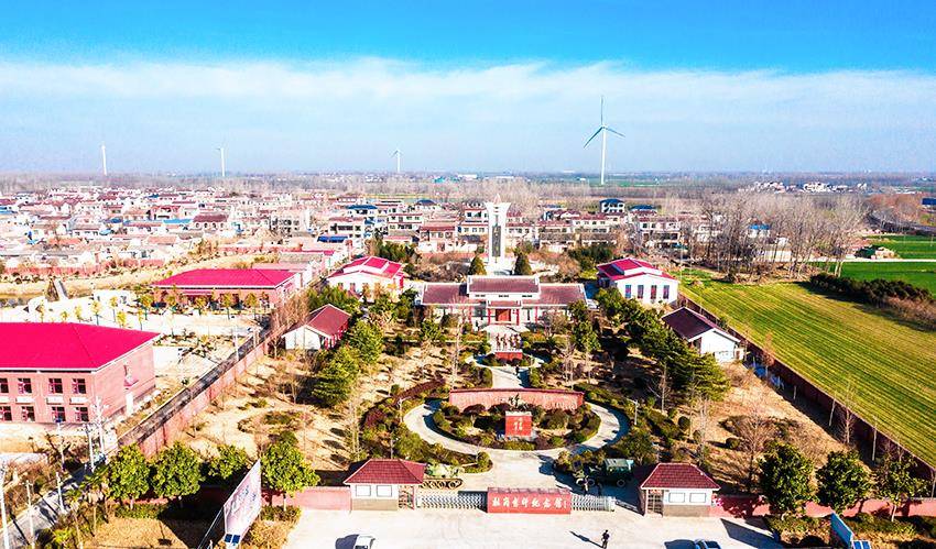 河南省西华县红花镇有个杜岗村,这里曾是彭雪枫等率领的三支游击队