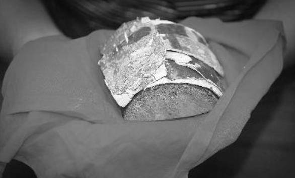 原创农民四处打听父亲下落黑龙江省委得知后派人告诉他你爹是司令