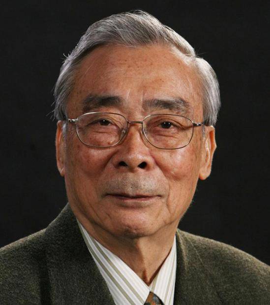 闻一多去世后家里没了顶梁柱他的子女靠自己成为领域俊杰