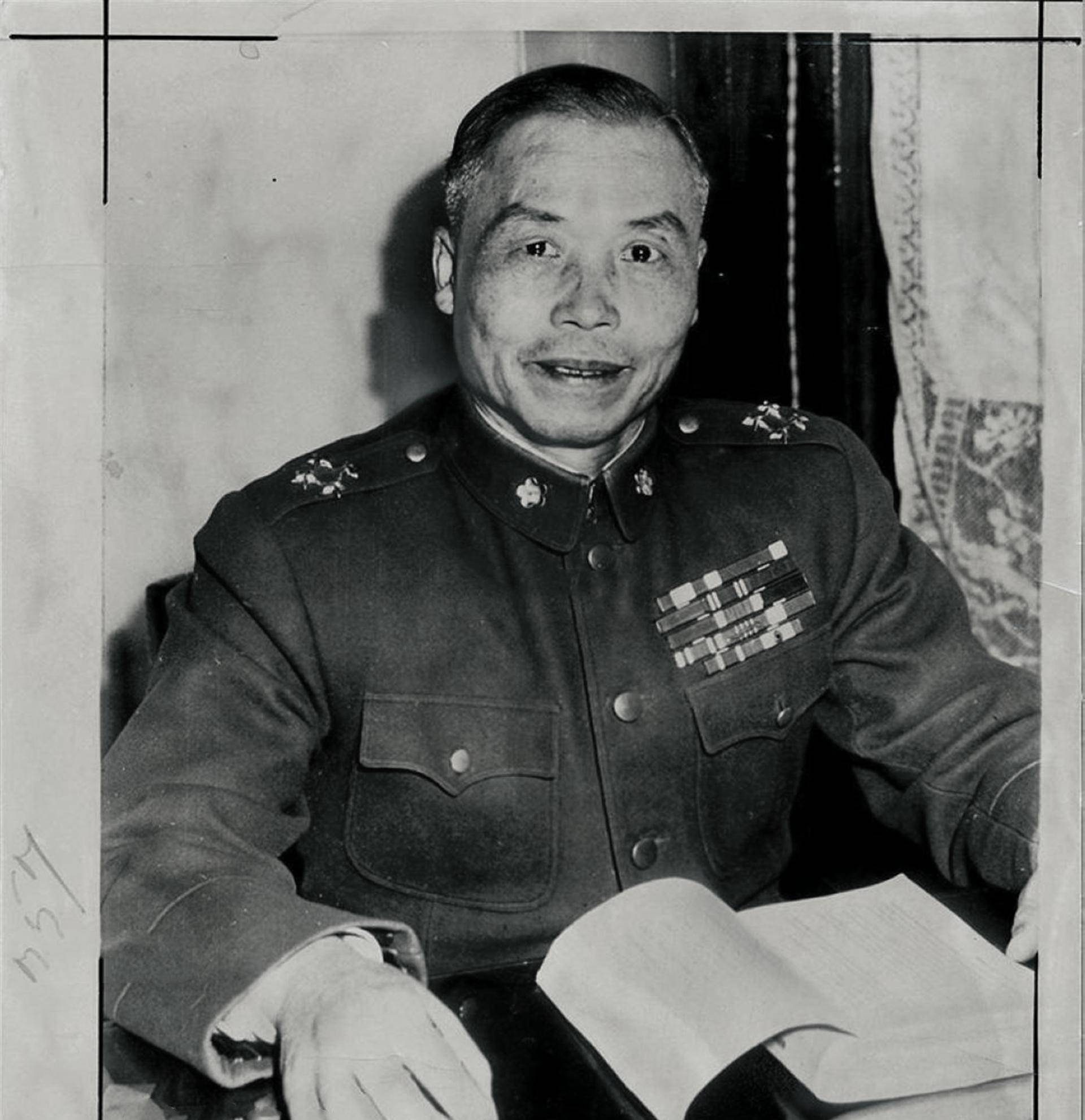 原创原创李宗仁二妻郭德洁为争名分与原配大闹灵堂她死后4月丈夫另娶