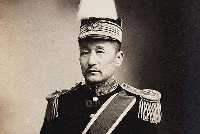 民国中军阀的常青树靠左右逢源仕途无忧第一杀手都没有杀了他