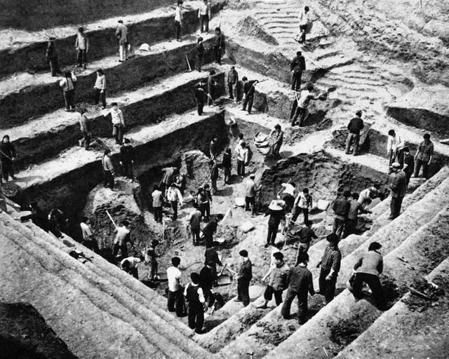 考古_古墓_辛追夫人