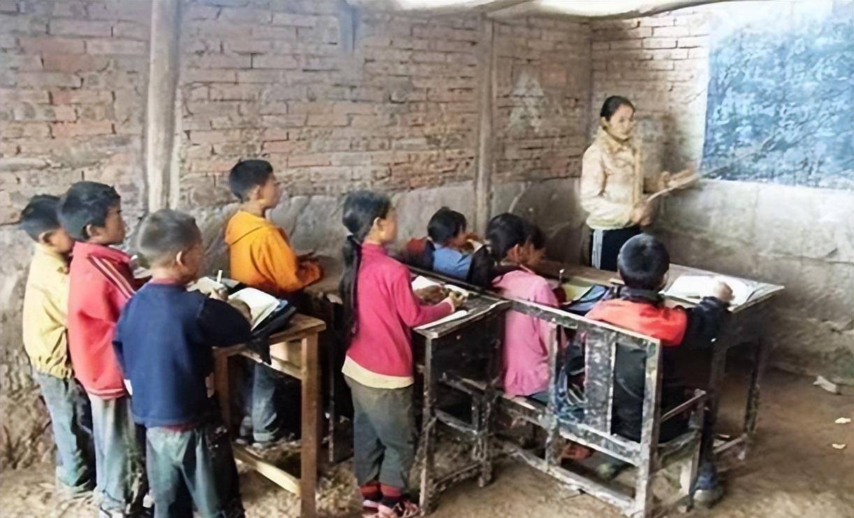 原创原创汶川地震中北大才子范跑跑丢下学生逃跑如今怎么样了