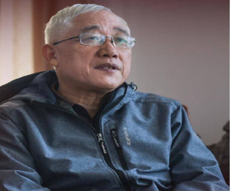 长子继承遗志一生为公,孙子为官清廉获七一勋章_李宏塔_宏达_同事