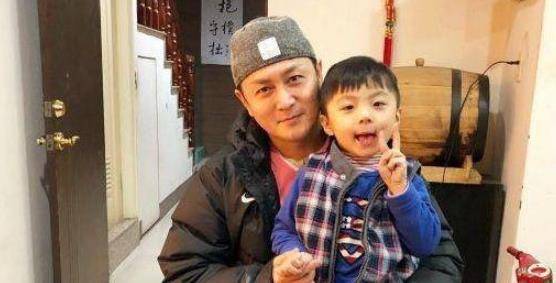 更让人失望的是林欣缇把自己6个孩子都丢给赵擎抚养,骗了5000万的她再