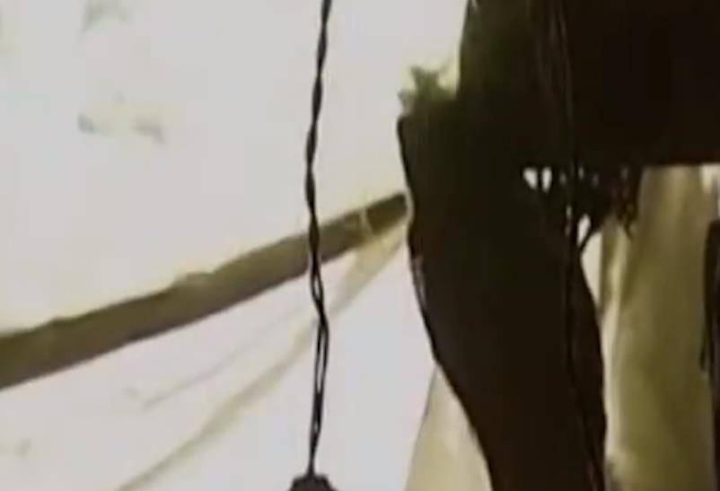 农村突然遭受雷击,上百村民被劈身亡,专家揭开真相_村庄_闪电_山背村