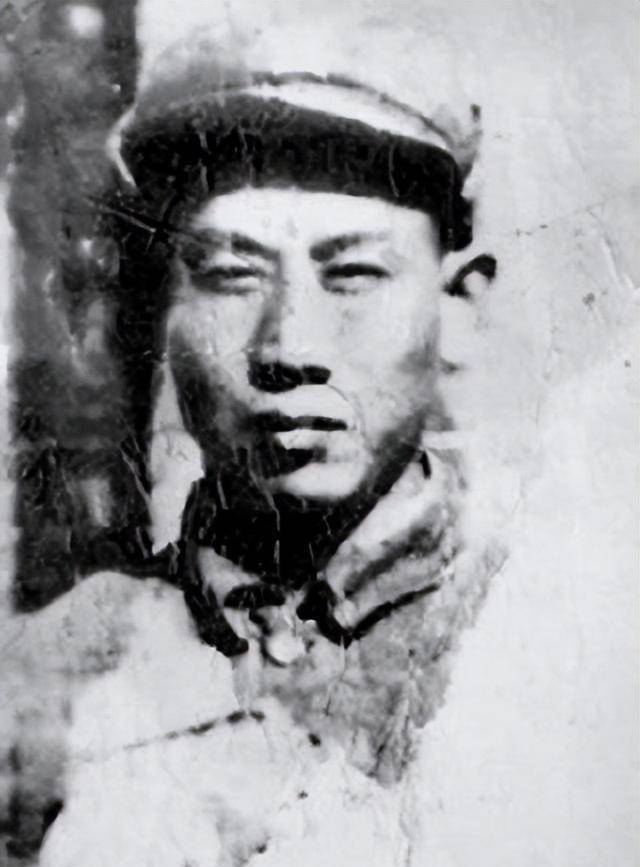 1994年,河南老汉欠债不还,法院找上门,暴露了他特等功臣的身份_赵江