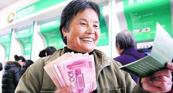 3亿巨款,被判死刑,逃到香港被同伙举报_周利民_银行_刘怡冰