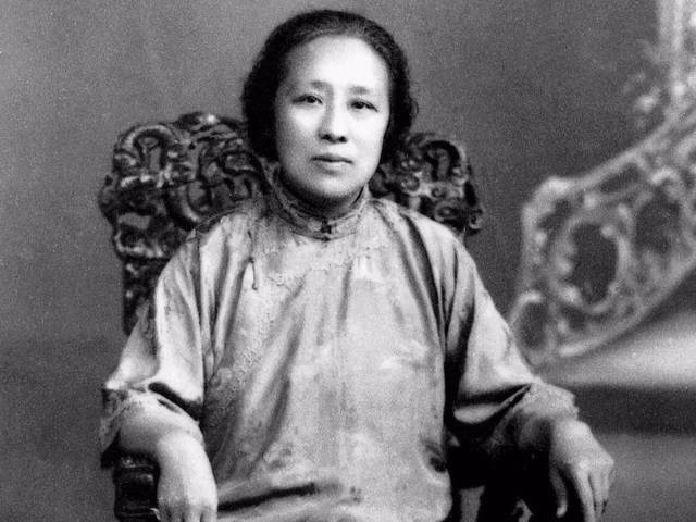 原创原创廖仲恺找大脚女子为妻被囚禁后何香凝只身入虎穴将丈夫救出