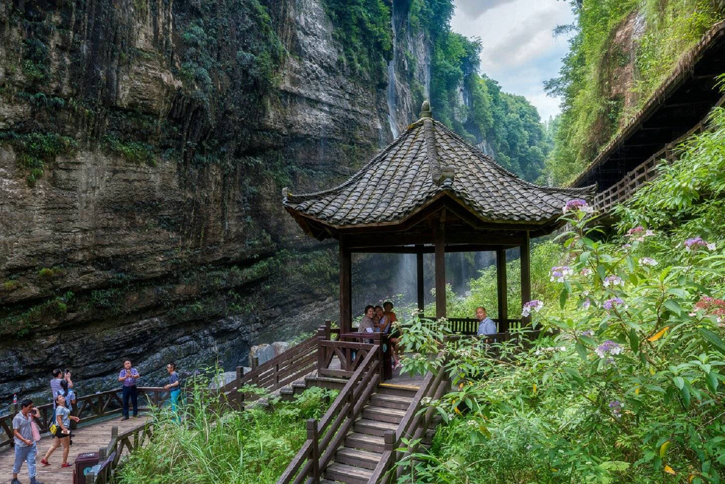 恩施大峡谷旅游当地团多少钱恩施大峡谷旅游当地团报价参考