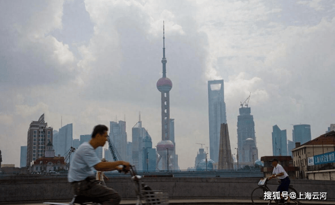 追梦上海滩外地人的奋斗与辛酸