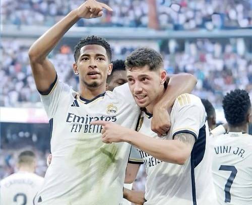 原创凌晨3点欧冠乱了曼城掀翻皇马剑指卫冕德甲豪门爆冷出局