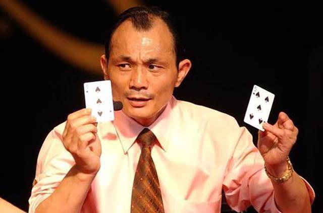 赌王,一夜赢得600万,因出老千双腿被砍,18年离世_尧建云_杨红光_父母