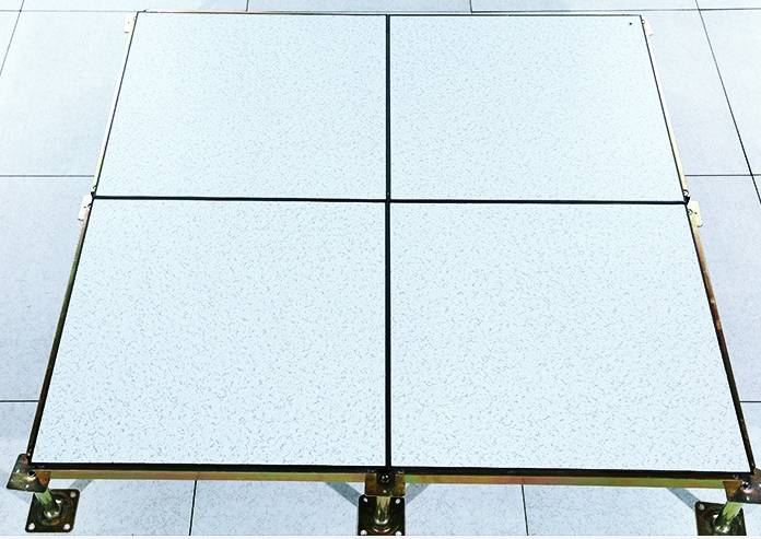 防静电地板机房防静电地板为什么首选全钢防静电地板丨惠丰防静电