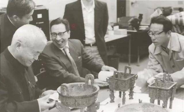 文物专家花六万买假古董人们都以为他疯掉了如今却价值16亿