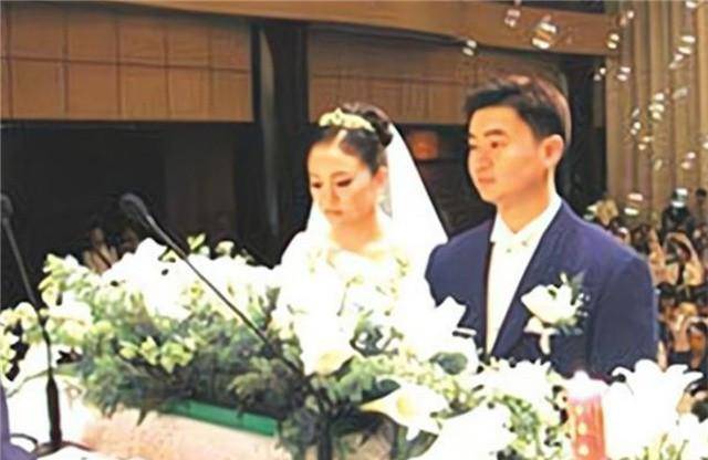 我国冠军,不顾家人反对远嫁中国,造就幸福跨国恋_徐晓明_金智善_比赛