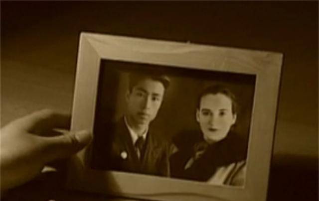 中国丈夫半生不忘初恋,俄罗斯妻子致信莫斯科电视台:帮我找个人_黄健