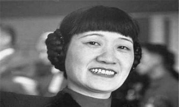 18岁跟穷画家私奔,丈夫却两次登报撇清关系,离婚时只要140幅画_蒋碧薇