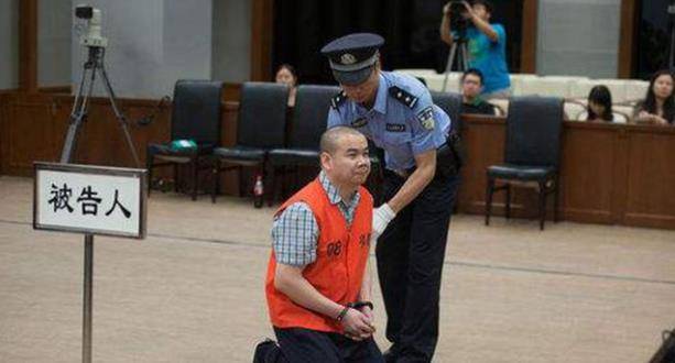 原创海归博士赵庆香拒绝给弟弟买房被父亲砍死父亲称我不后悔