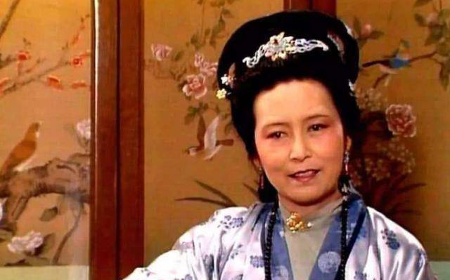 原创红楼梦中王夫人真的虚伪吗好事千件无人知果然好人难当