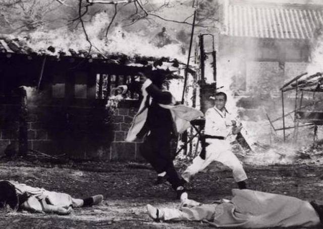 火烧少林寺的石友三被结拜兄弟活埋最高兴的人是他五姨太