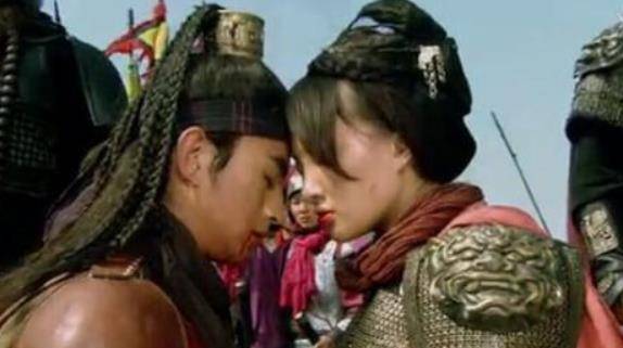 原创女强人扈三娘若能见到李师师她是骄傲还是自卑答案很现实