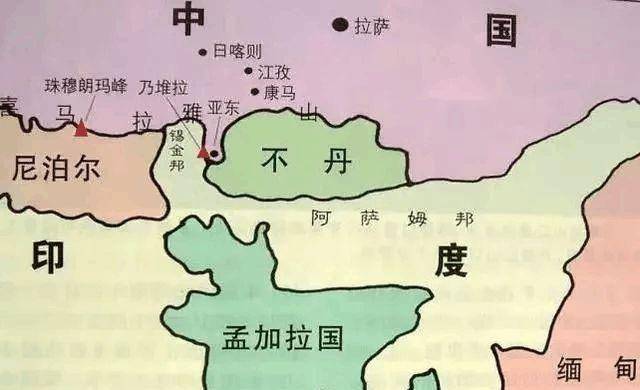 就在越南实现全国统一,轰轰烈烈进行全国普选的时候,印度议会也刚刚