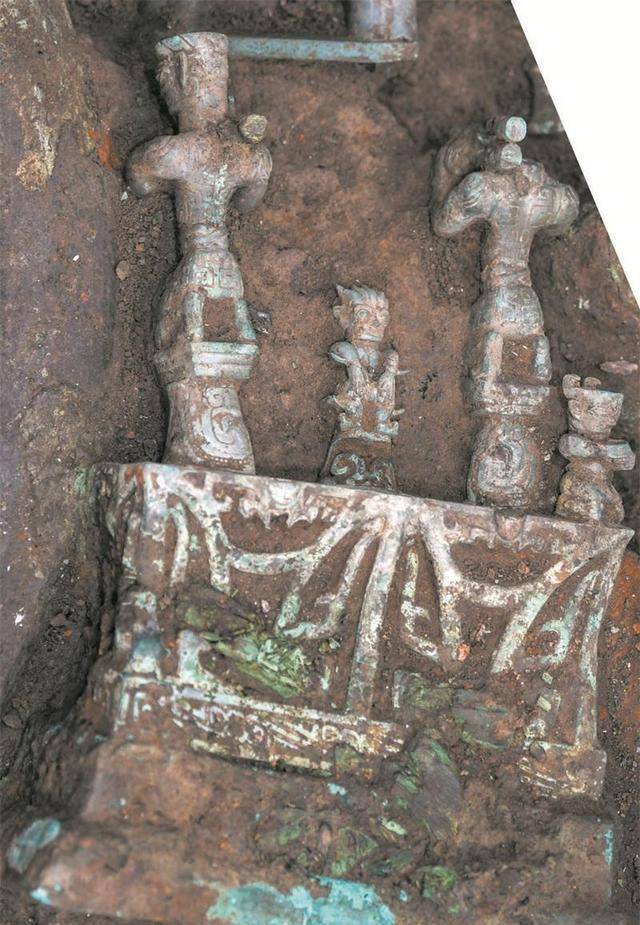 原创挖掘37次仅冰山一角三星堆只发掘了千分之二文字出现惹众议