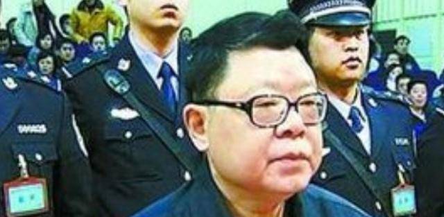 在张君落马时,曾对文强说过一句,"你有一天也会和我一样".