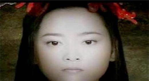 《封神榜》上说,苏妲己是苏护之女,千年狐狸精幻化成人,生的妖媚动人