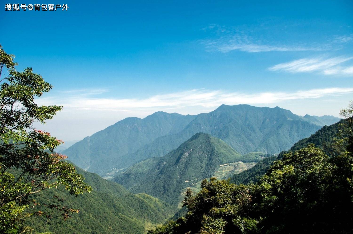 [蹲后续h][蹲后续h][蹲后续h]可以在评论区分享你的徒步路线,或者一起