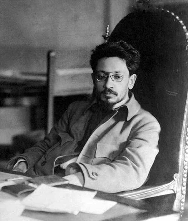 列宁逝世前为什么要与斯大林决裂?背后的原因是什么?_苏联_托洛茨基_