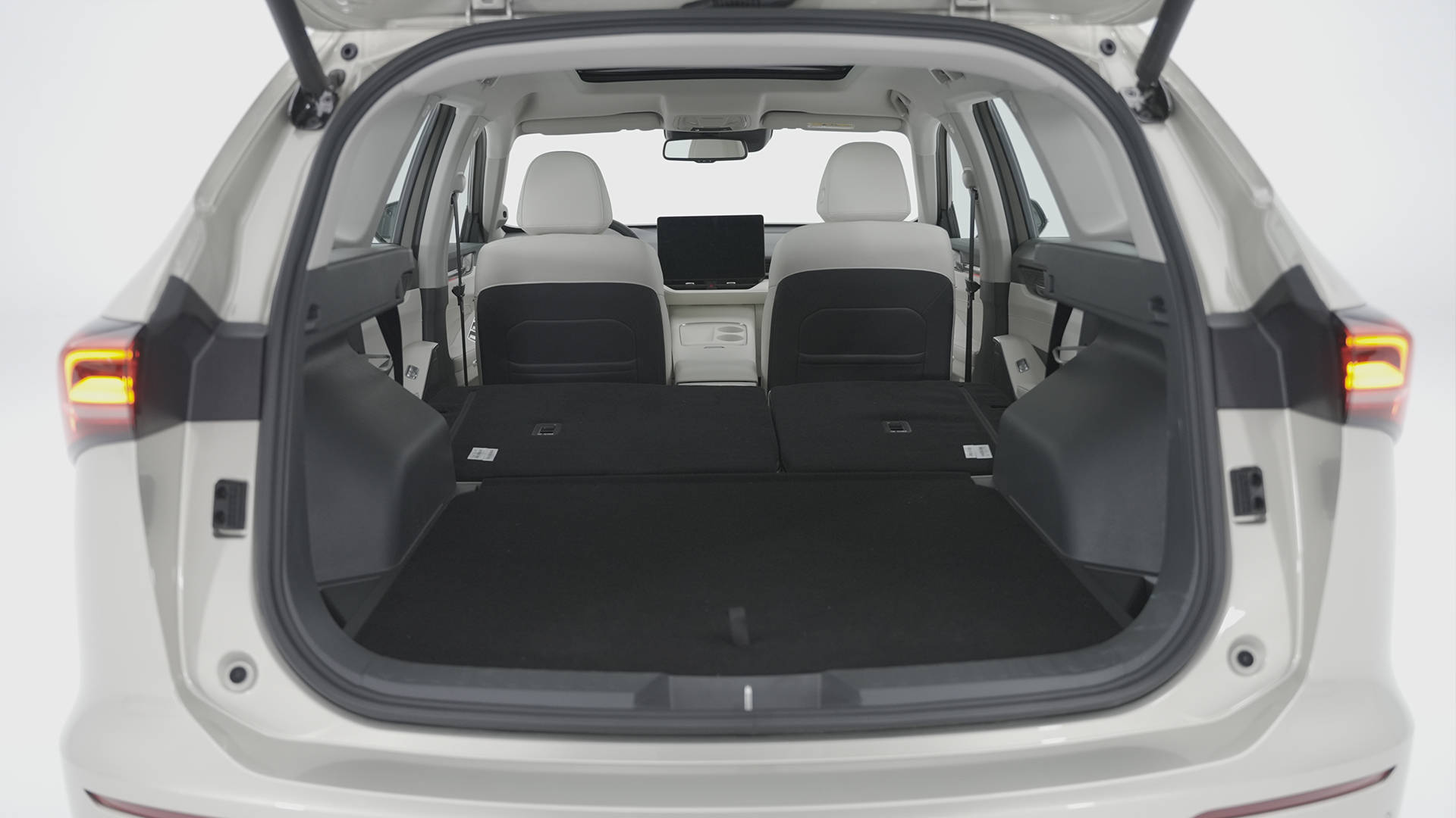 智能化升级,全新怀挡设计,新一代哈弗h6内饰曝光