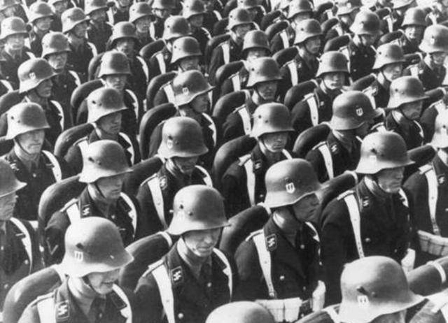 原创德国国防军外的军队希特勒的死亡镰刀武装党卫军到底是什么