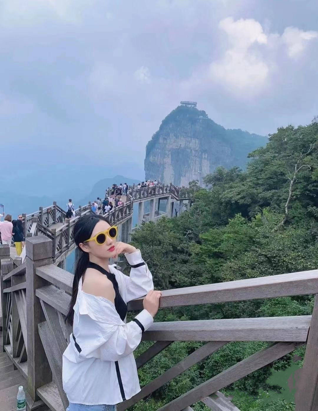 四月份去湖南张家界天门山旅游四天三晚自由行最佳游玩路线安排 强烈