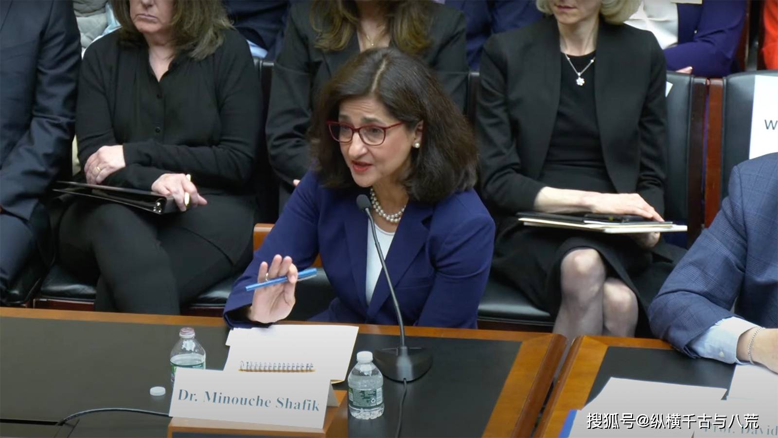 前几个月已经有哈佛大学和宾夕法尼亚大学的校长在众议院的听证会后